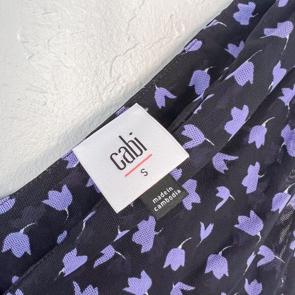 CAbi 5916 Island Tank Small - Picture 3 of 5